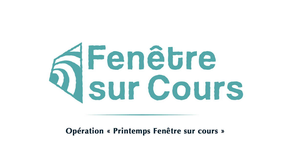 Printemps Fenêtre sur cours